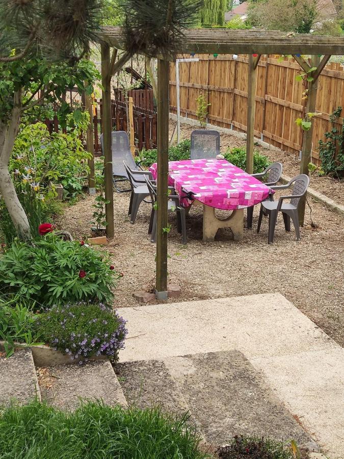 En Rez De Jardin * Gland